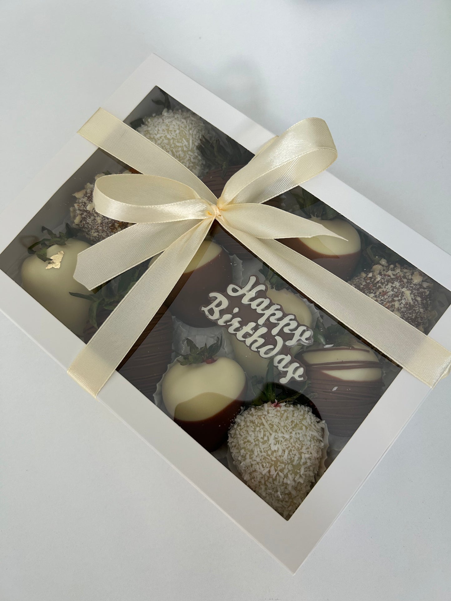 Birthday Chocolate Dipped Strawberries Dozen