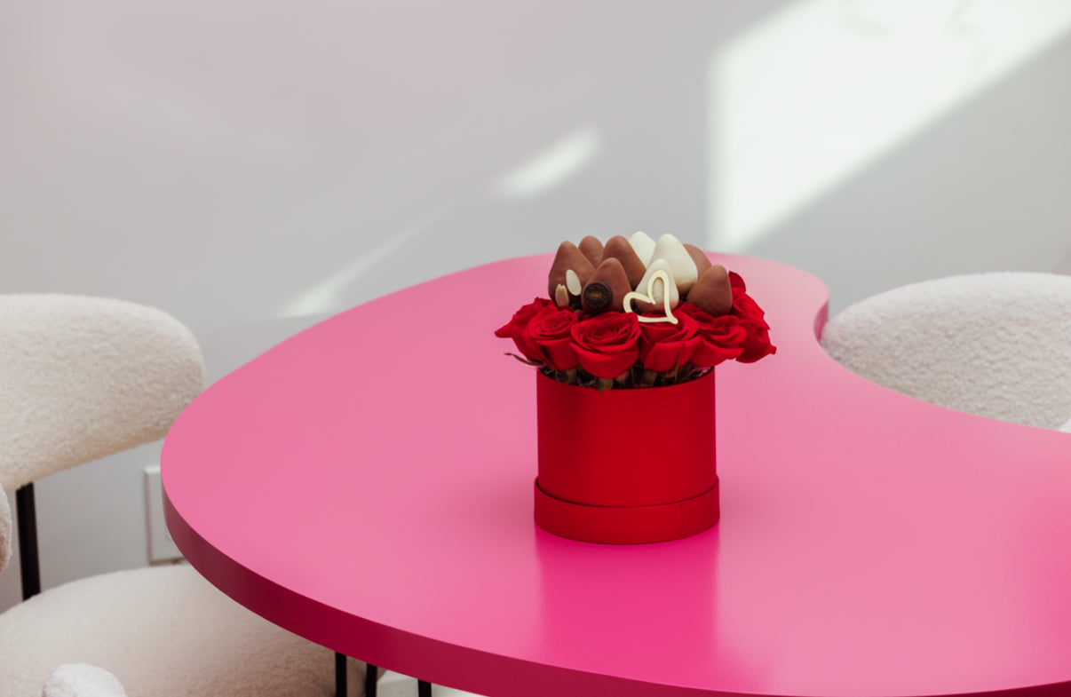 *Rose Box - Roses & Chocolate-Covered Strawberries Gift Box