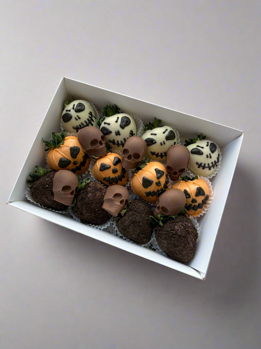 Spooky Season Limited Edition Chocolate-Covered Strawberries & Halloween Macarons