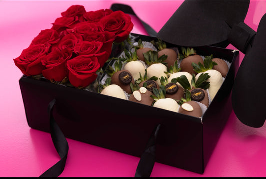 *Velvet Ribbon- Roses & Chocolate-Covered Strawberries Gift Box