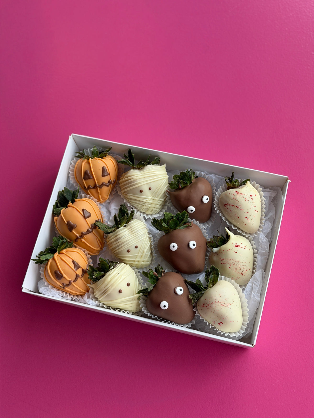 *Spooky Season Limited Edition Chocolate-Covered Strawberries & Halloween Macarons