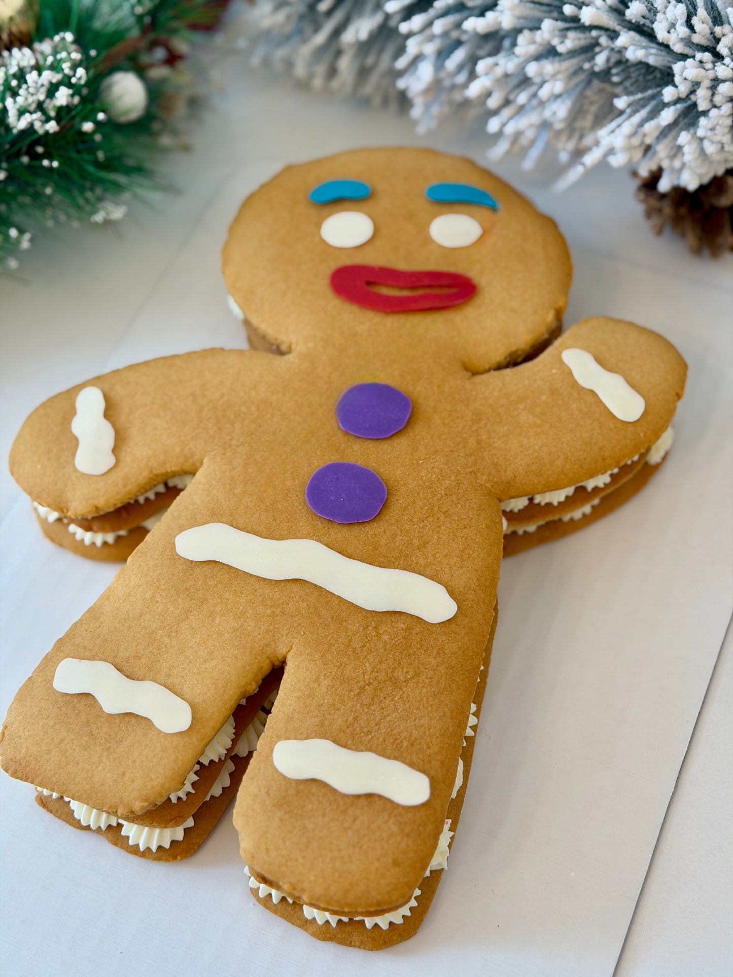 *Christmas Gingerbread Man Honey Cake