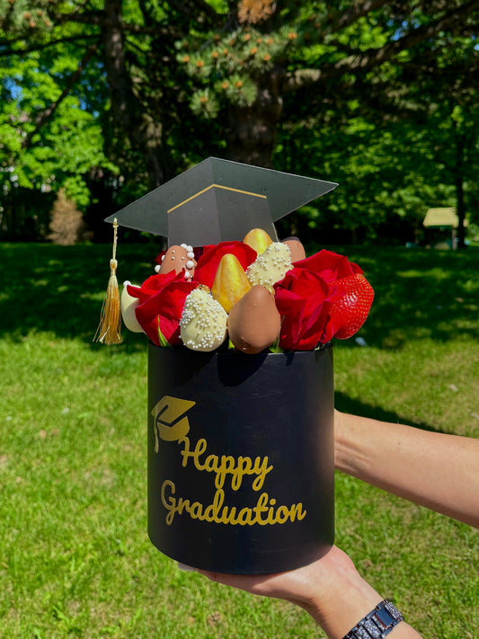 2026 Graduation Gift Box with Chocolate-Covered Strawberries & Roses
