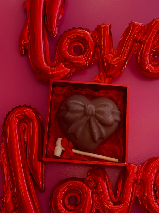 *Chocolate Smash Heart with Chocolate-Dipped Strawberries 🍓🍫