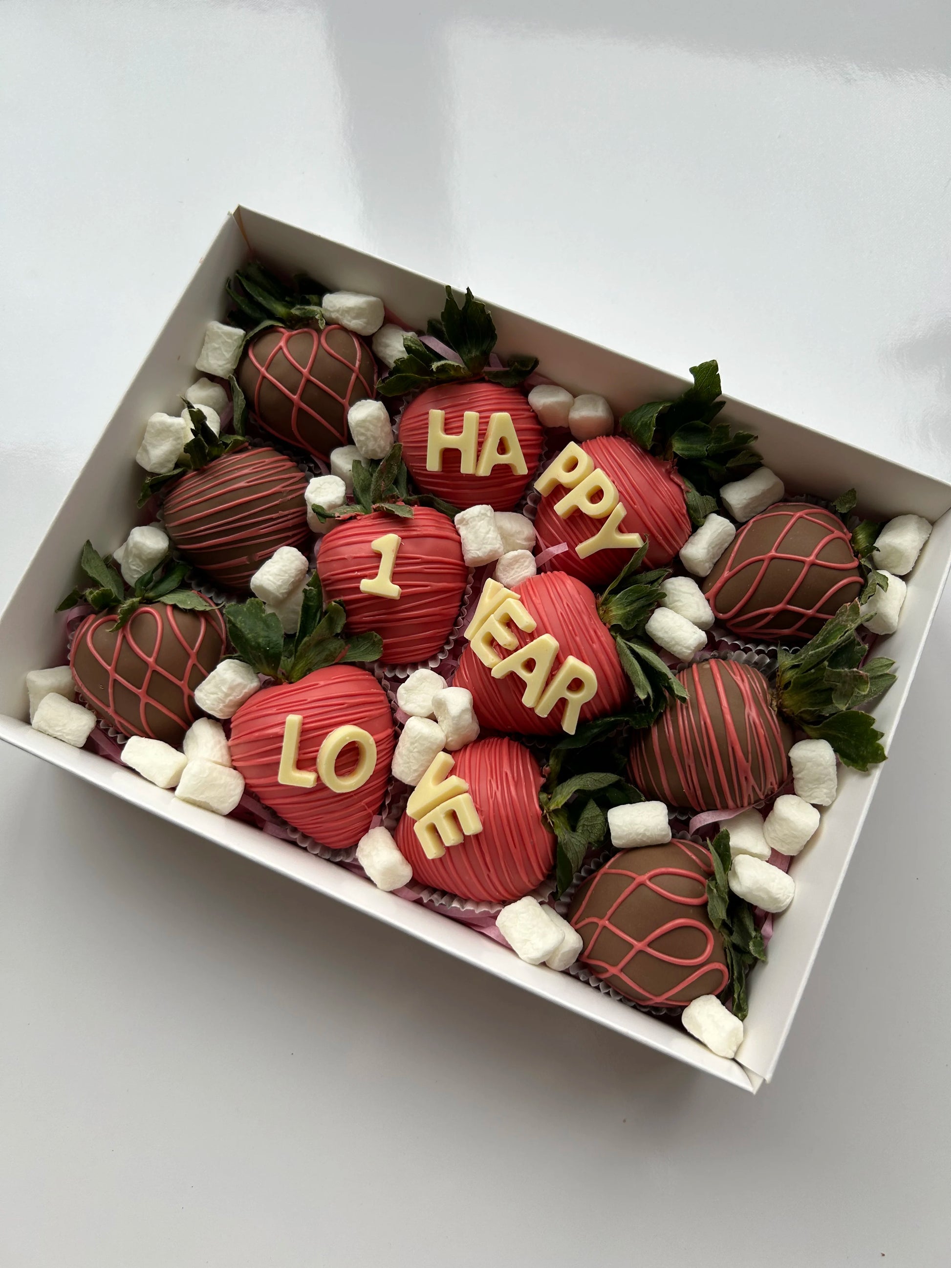 box of chocolate dipped strawberries 